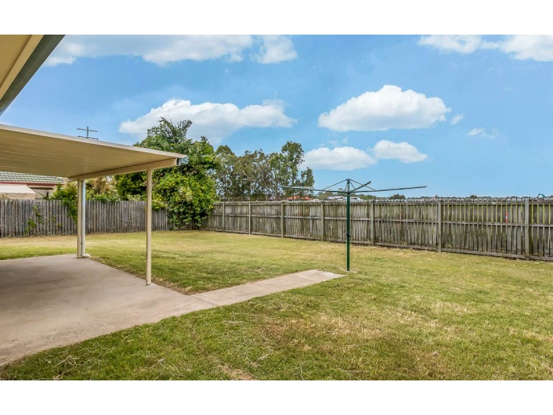 28 Isis Court, Eli Waters QLD 4655