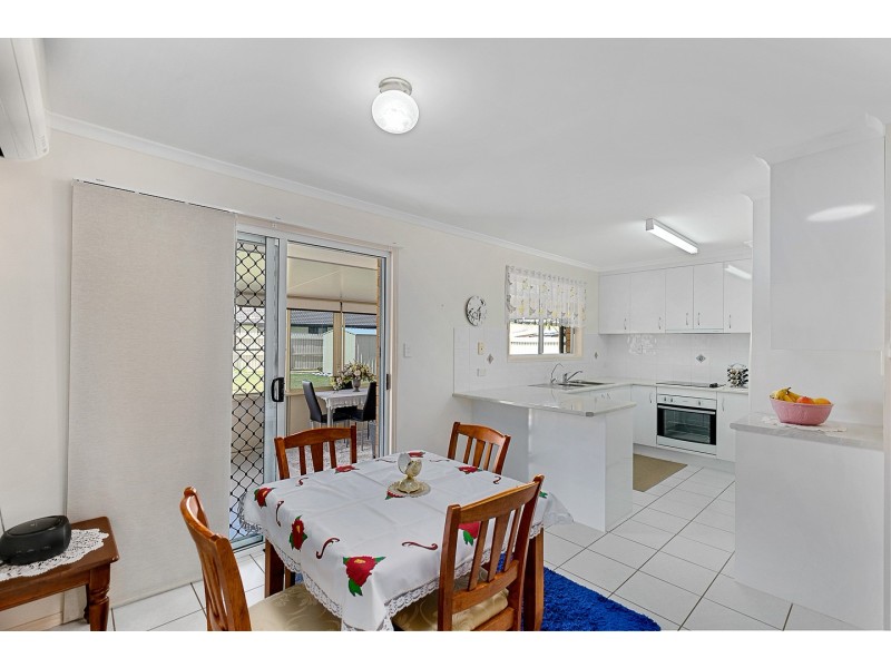 11 Tree View Road, Toogoom QLD 4655