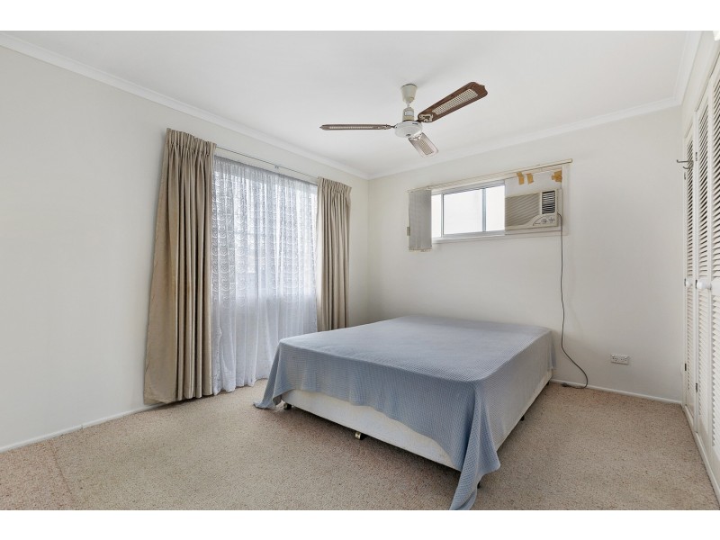 393 Boat Harbour Drive, Scarness QLD 4655