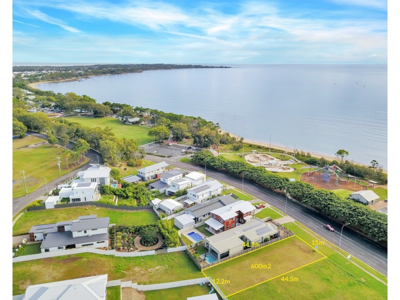 289 Esplanade, Pialba QLD 4655
