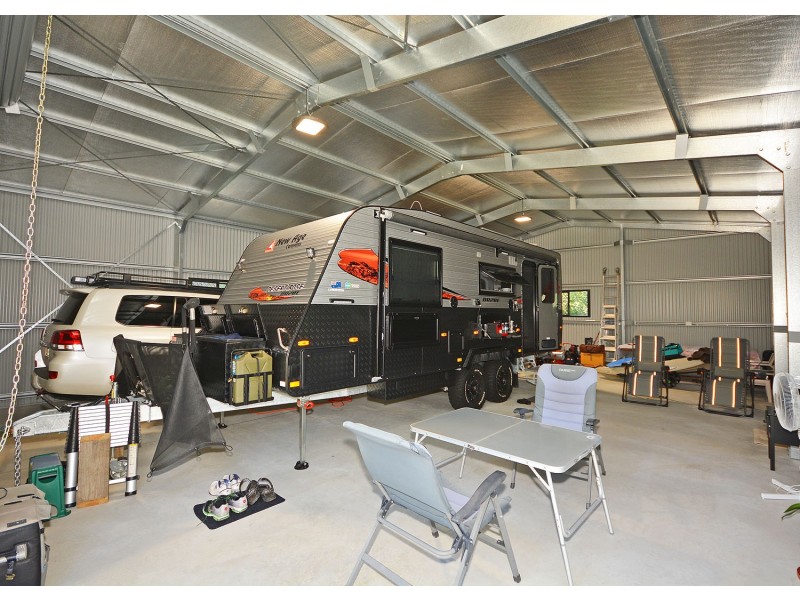 10 Parraweena Court, Point Vernon QLD 4655