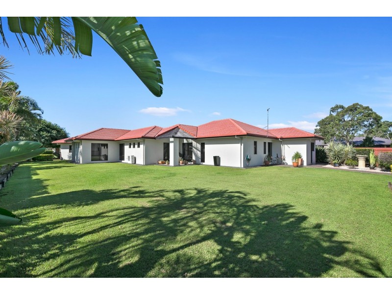 1 Norfolk Court, Kawungan QLD 4655