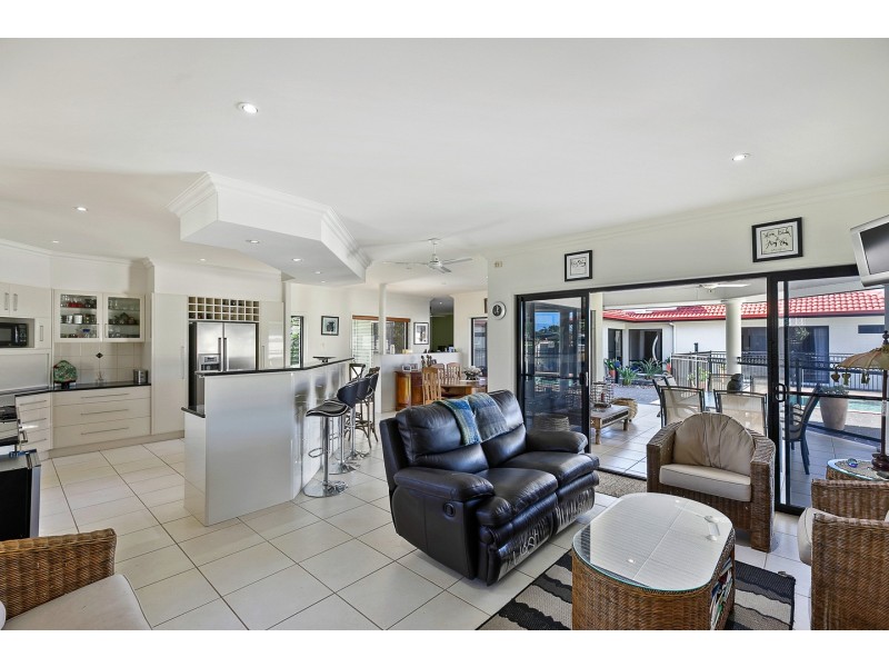 1 Norfolk Court, Kawungan QLD 4655