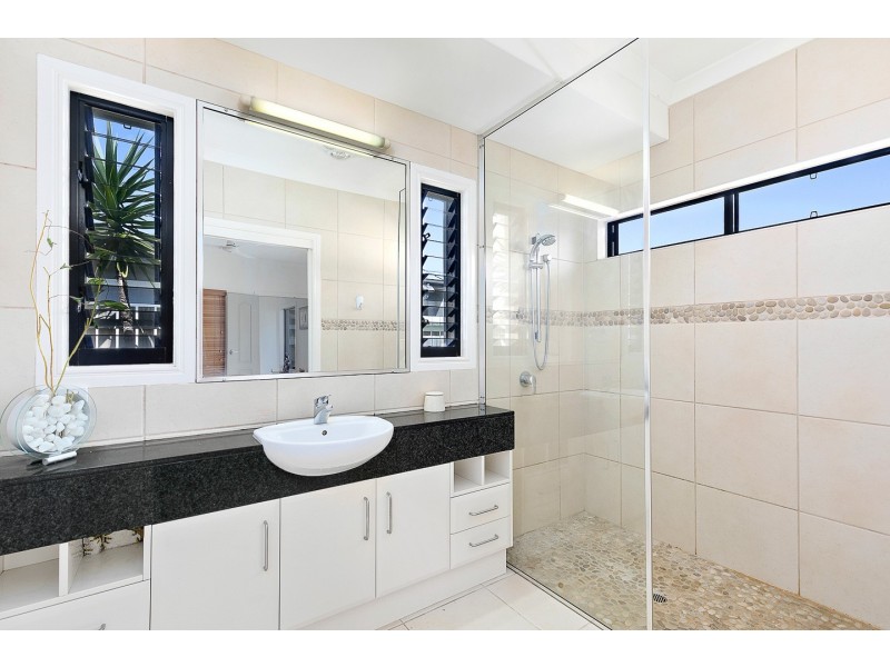 1 Norfolk Court, Kawungan QLD 4655