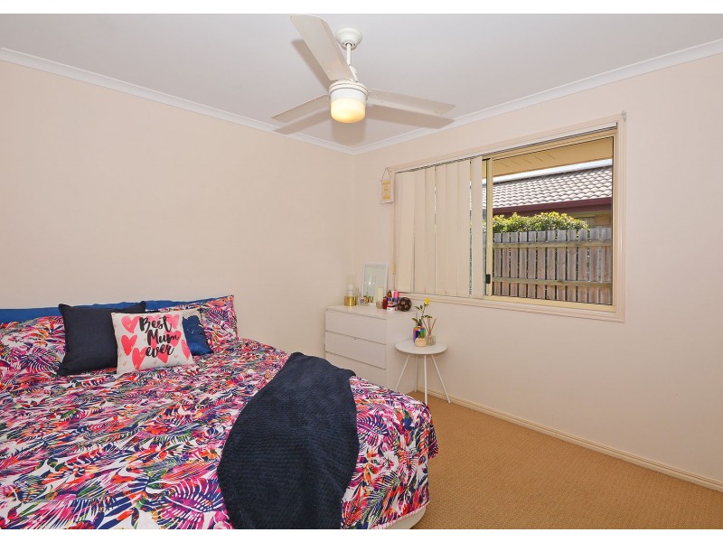 8 Joselyn Drive, Point Vernon QLD 4655