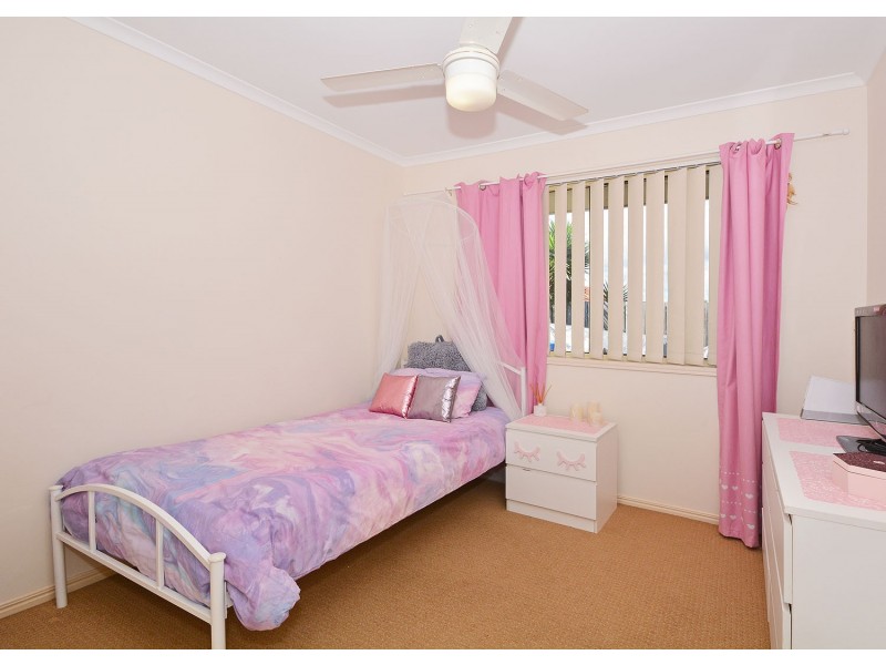 8 Joselyn Drive, Point Vernon QLD 4655