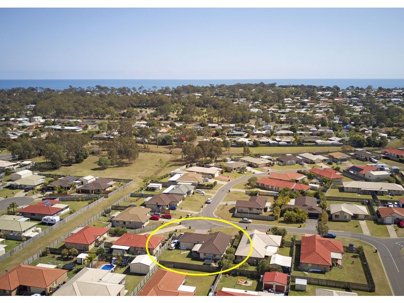 8 Joselyn Drive, Point Vernon QLD 4655