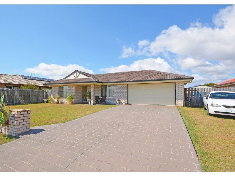 8 Joselyn Drive, Point Vernon QLD 4655
