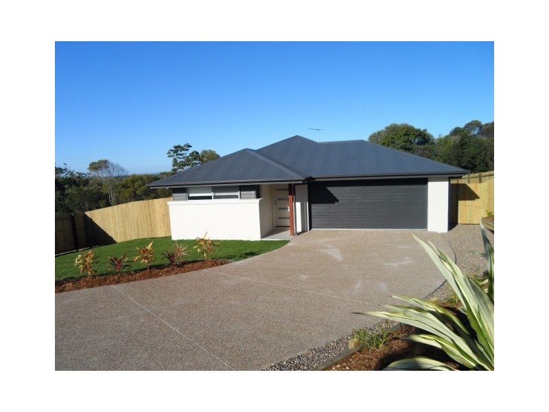 19 Steel Street, Nikenbah QLD 4655