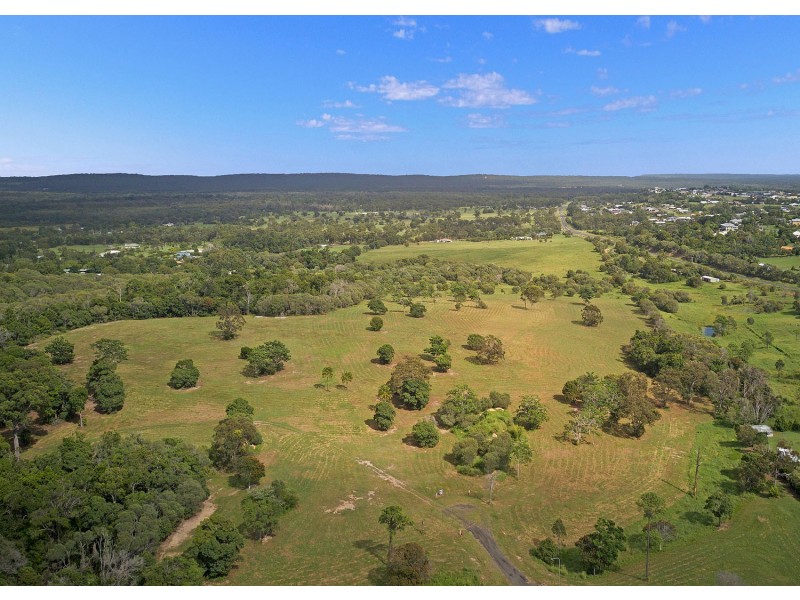 43-71 Karraschs Road, Craignish QLD 4655