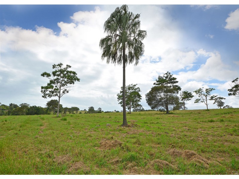 43-71 Karraschs Road, Craignish QLD 4655