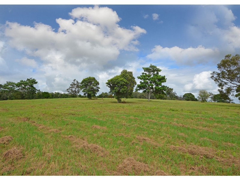 43-71 Karraschs Road, Craignish QLD 4655