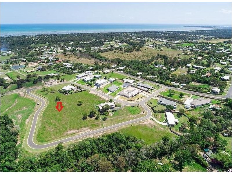 7 Woodgate Avenue, Craignish QLD 4655