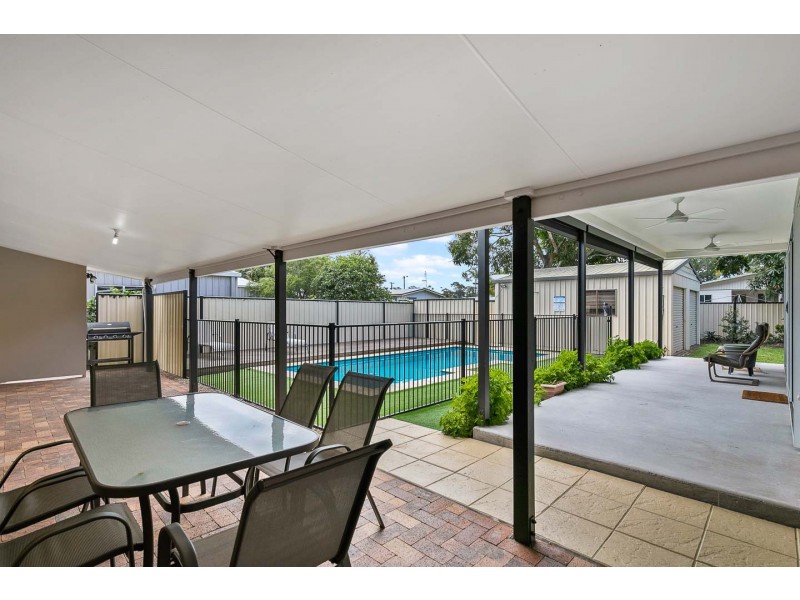 7 Christine Avenue, Torquay QLD 4655
