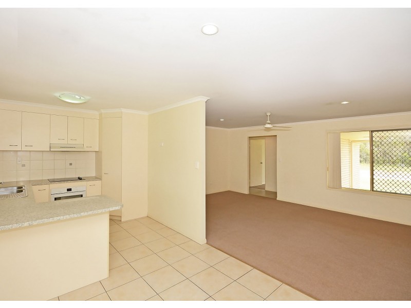 46 Emerald Park Way, Urangan QLD 4655