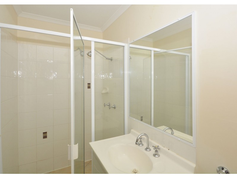 46 Emerald Park Way, Urangan QLD 4655