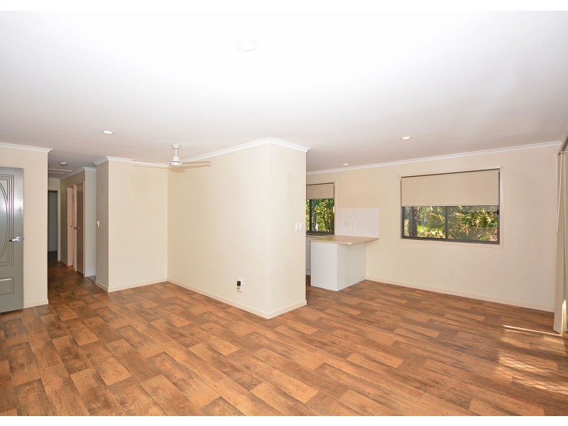 38/415-417 Boat Harbour Drive, Torquay QLD 4655