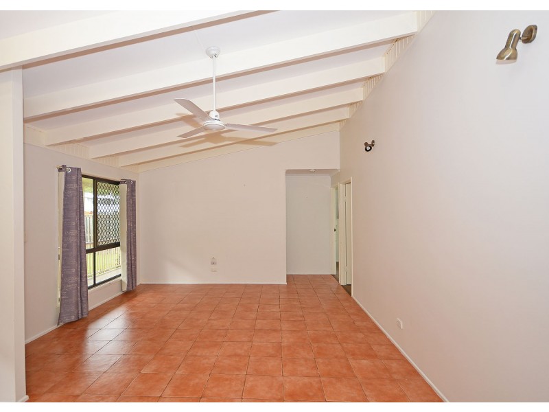 57 Pulgul Street, Urangan QLD 4655