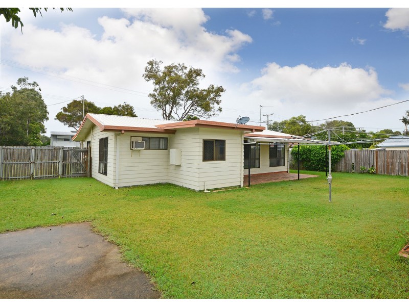 57 Pulgul Street, Urangan QLD 4655