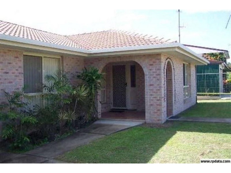 28 Holiday Parade, Scarness QLD 4655