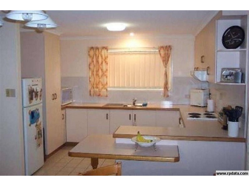 28 Holiday Parade, Scarness QLD 4655