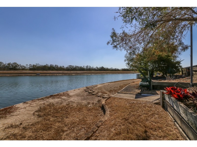 34 Bushlark Avenue, Eli Waters QLD 4655