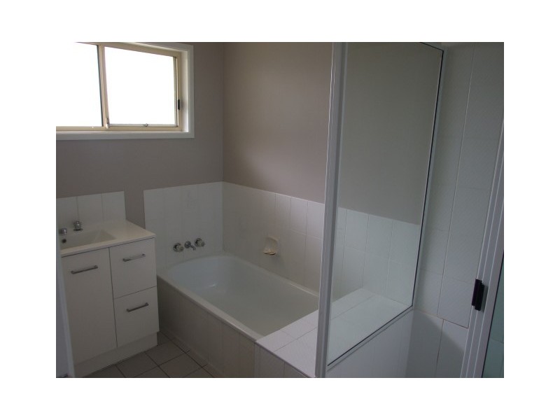 179 Dayman Street, Urangan QLD 4655
