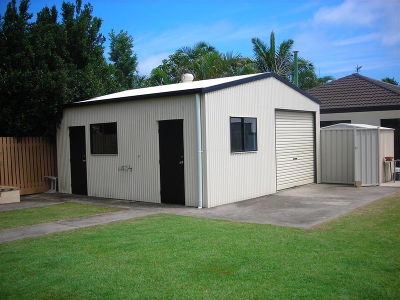 14 Helsham Street, Point Vernon QLD 4655