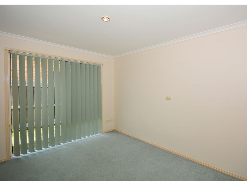 8 Ivybird Court, Torquay QLD 4655