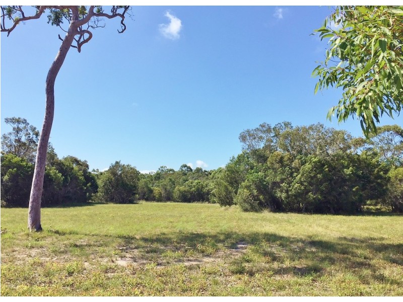 9 Southern Cross Circuit, Urangan QLD 4655