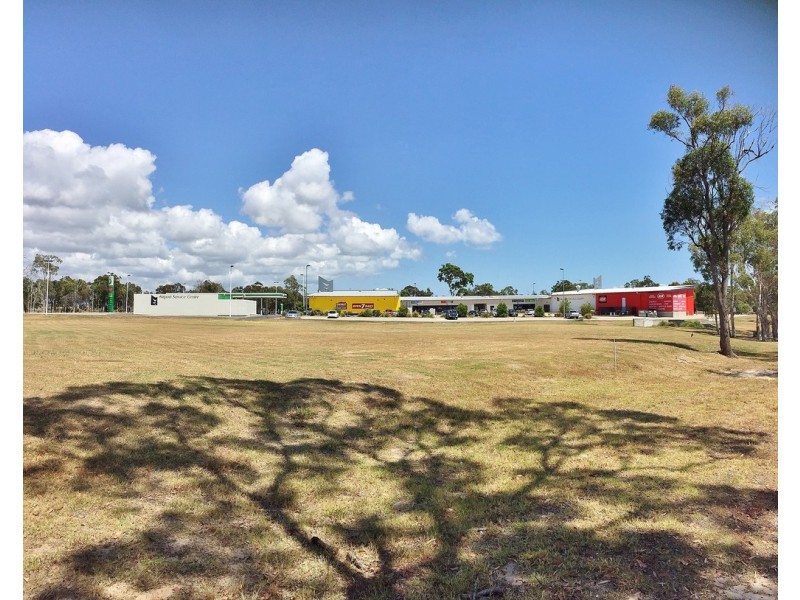 9 Southern Cross Circuit, Urangan QLD 4655