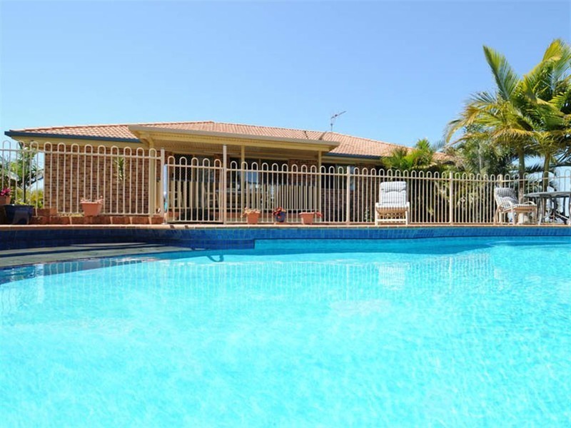 22 Cove Boulevard, River Heads QLD 4655