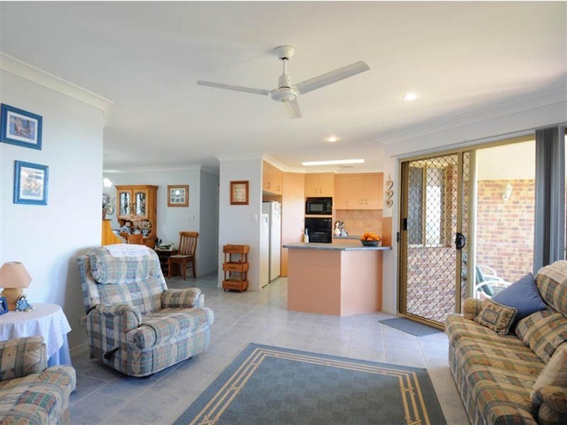 22 Cove Boulevard, River Heads QLD 4655