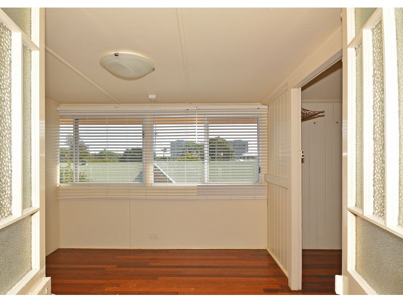 20 Beach Road, Pialba QLD 4655