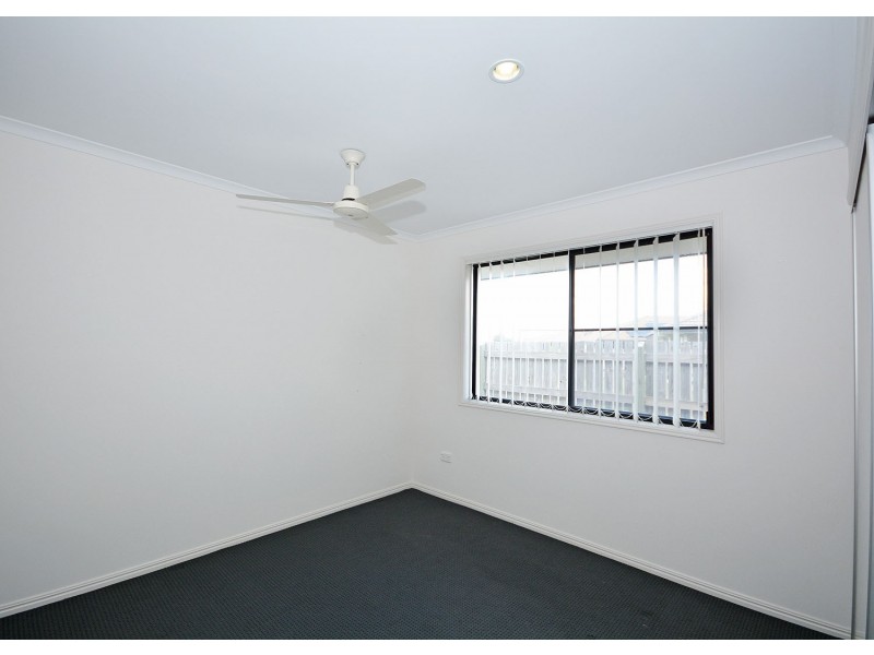 13 Bounty Cct, Eli Waters QLD 4655