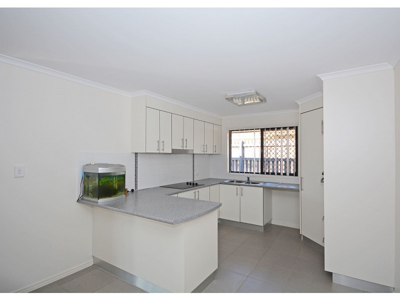 8 Cooks Road, Urraween QLD 4655