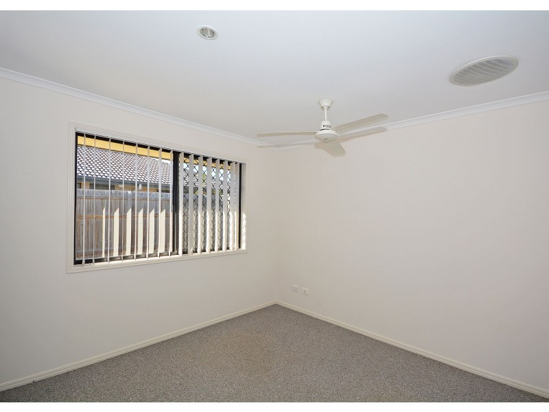 8 Cooks Road, Urraween QLD 4655