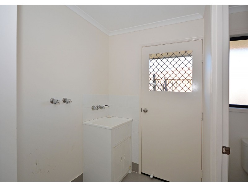 8 Cooks Road, Urraween QLD 4655