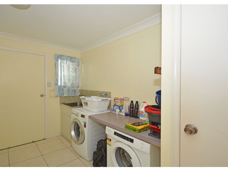 82 Riverview Drive, Burrum Heads QLD 4659