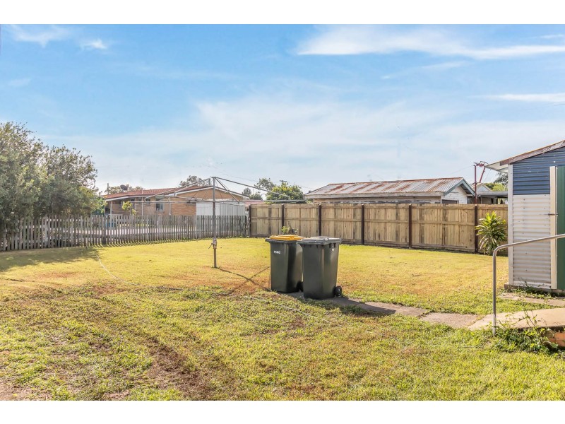 29 Drummond Street, Urangan QLD 4655