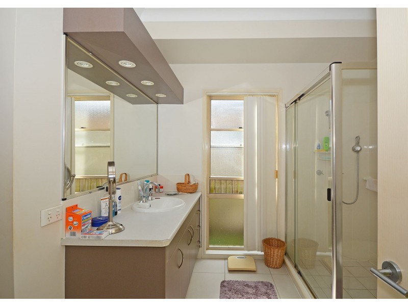 17/142-146 Elizabeth St, Urangan QLD 4655