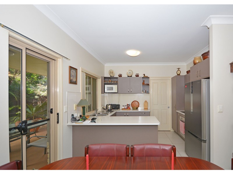 17/142-146 Elizabeth St, Urangan QLD 4655