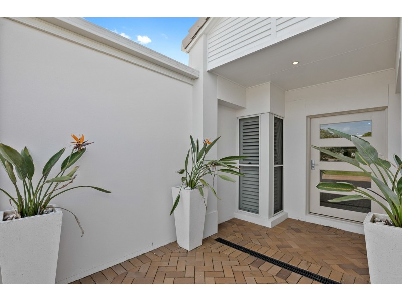 264 Boat Harbour Drive, Scarness QLD 4655