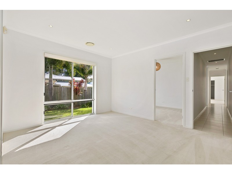 264 Boat Harbour Drive, Scarness QLD 4655