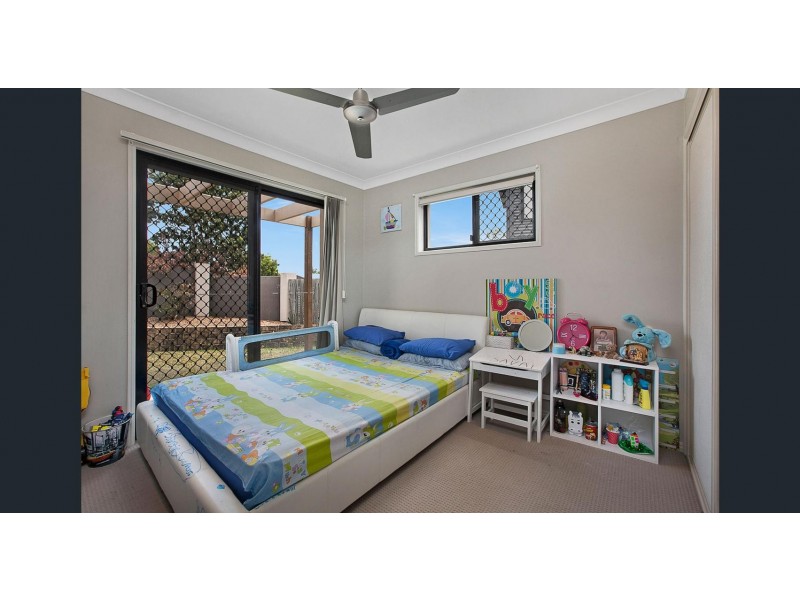 4/63-65 MCLIVER, Kawungan QLD 4655