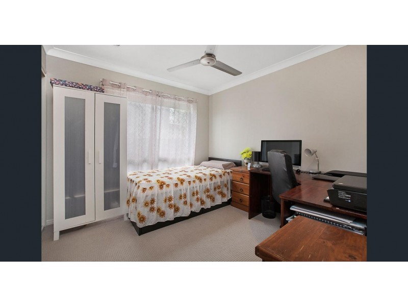 4/63-65 MCLIVER, Kawungan QLD 4655