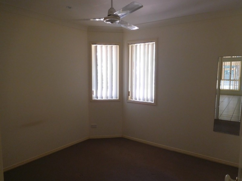 170 Kingfisher Parade, Toogoom QLD 4655