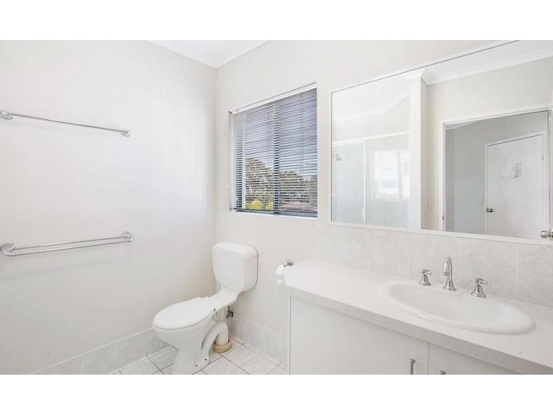 20/465 Esplanade, Torquay QLD 4655