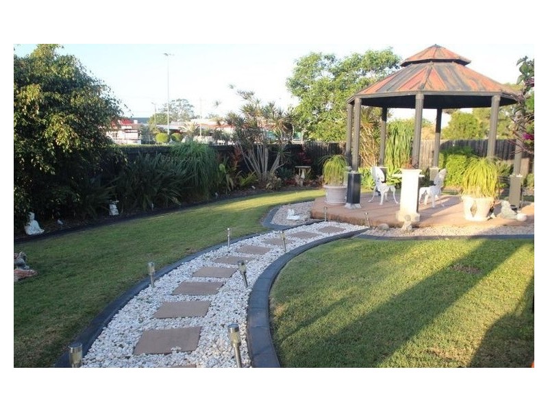 54 Caddy Avenue, Urraween QLD 4655