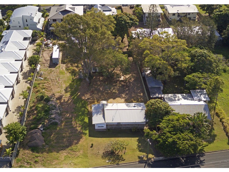 218 Cypress Street, Urangan QLD 4655
